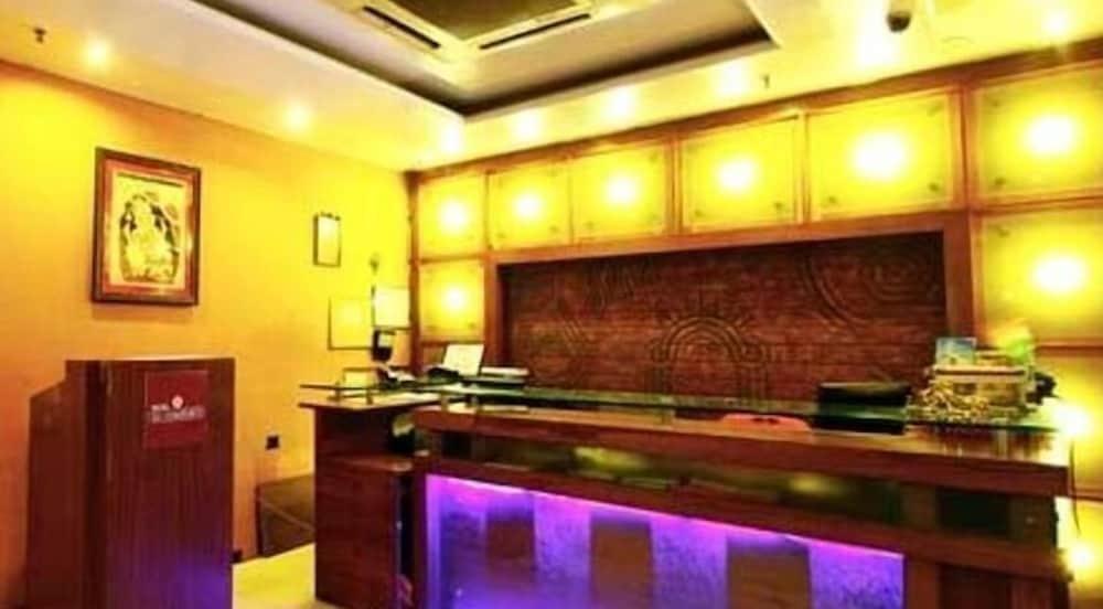 Хидерабад: Hotel SG Comforts