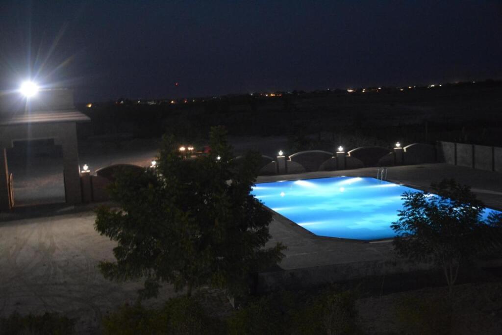 Фалоди: Kurja Resort
