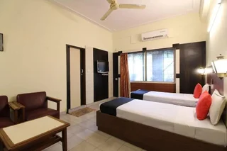 Секундерабад: Capital O 1780 Hotel Belsons Taj Mahal