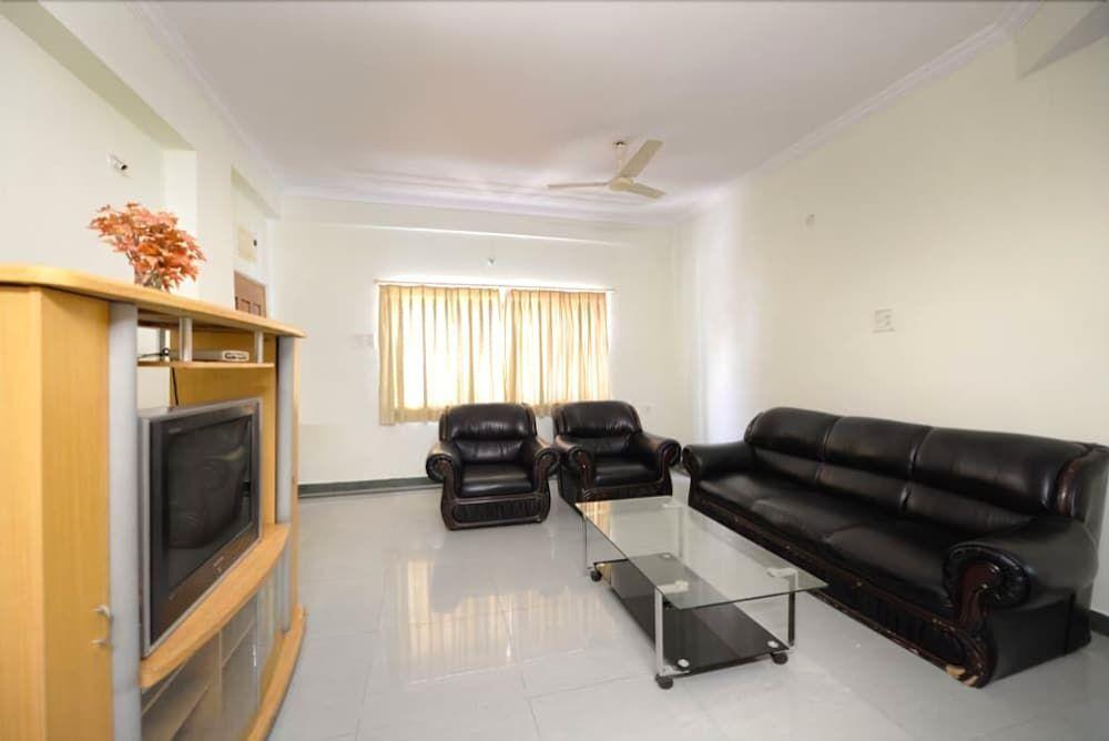 Хидерабад: Alpine Glow Sunrise (Serviced Apartments)