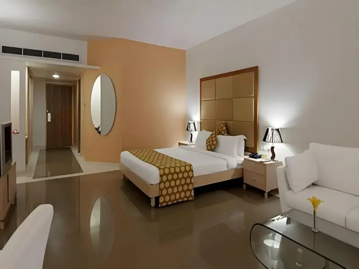 Раджкот: Seasons Hotel