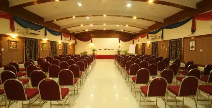Хандала: Mohili Meadows Resort