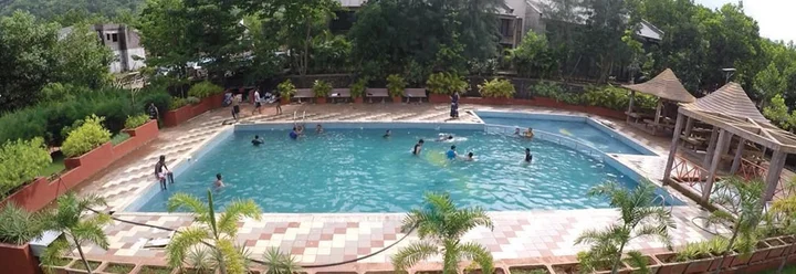 Хандала: Mohili Meadows Resort