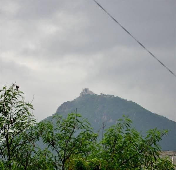 Удаипур: Chinarvilla