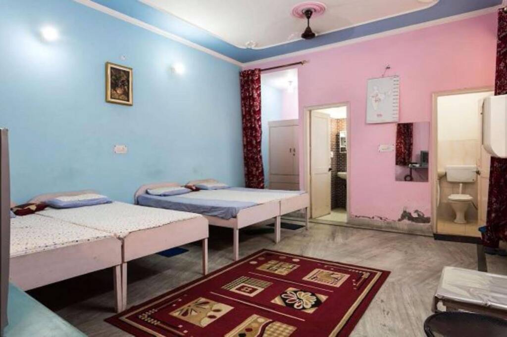 Большая Нойда: Balaji Bed and Breakfast