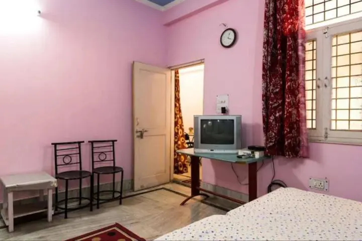 Большая Нойда: Balaji Bed and Breakfast