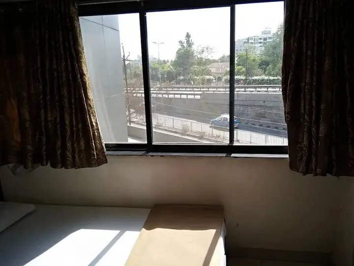 Нашик: Hotel Rajshree Lodging