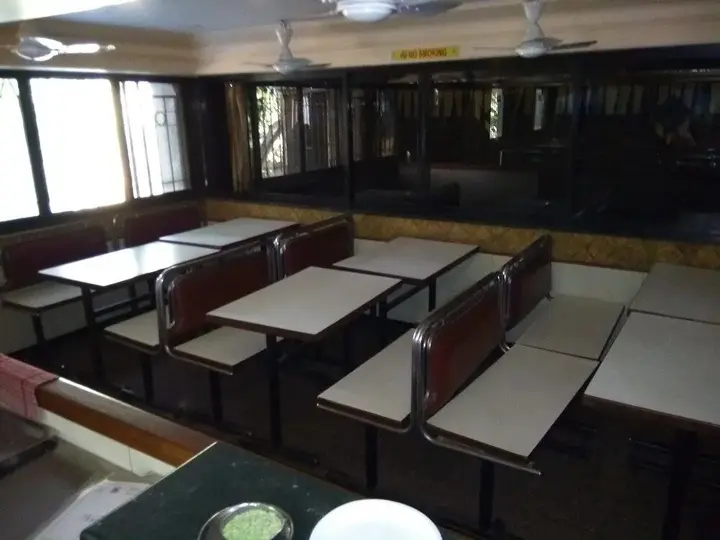 Нашик: Hotel Rajshree Lodging