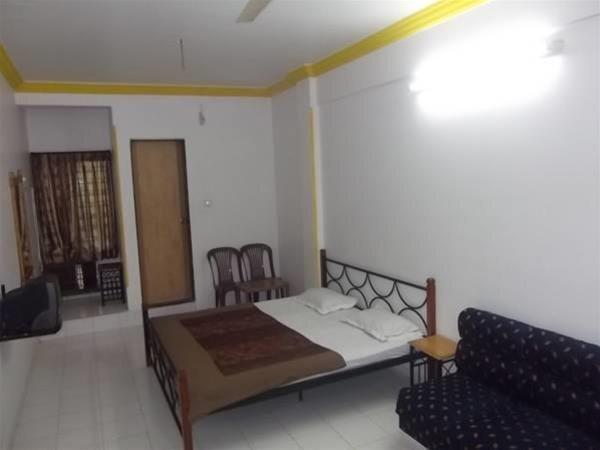 Нашик: Hotel Sai Basera