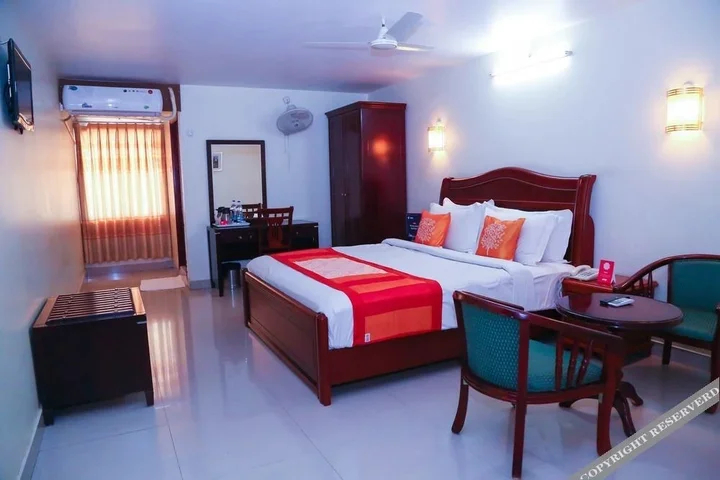 Тирупати: PSR Hotel