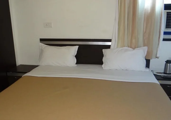 Индаур: Hotel Linear Inn