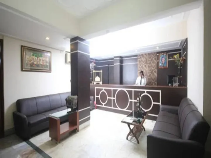 Бхубанешвар: Hotel Urmee
