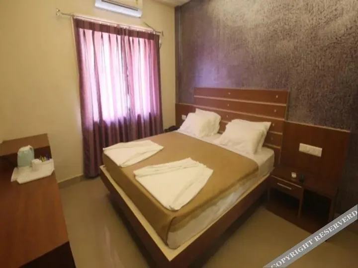 Бхубанешвар: Hotel Urmee
