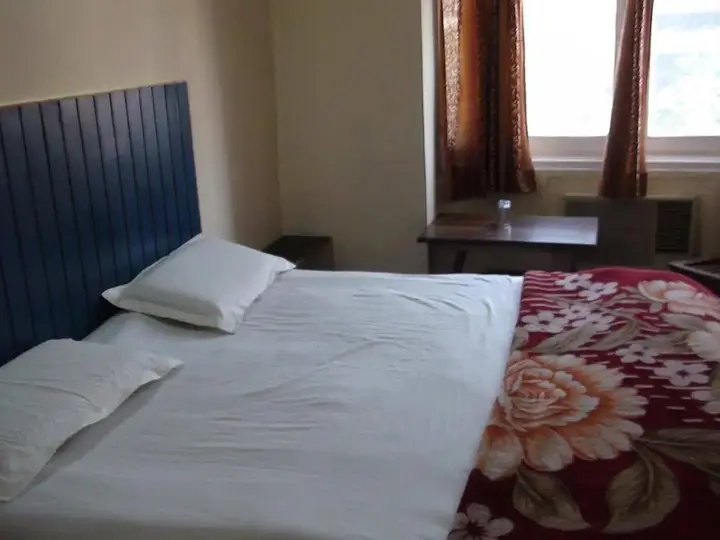 Лудхиана: Hotel Rising Sun