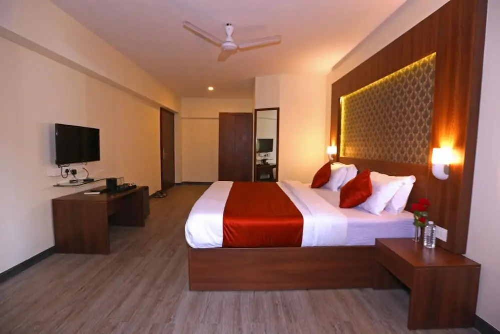 Мумбаи: Hotel Shantiidoot