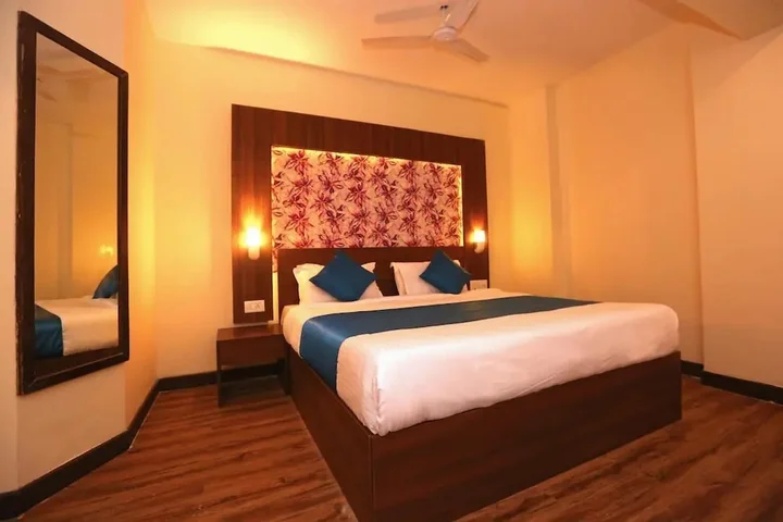 Мумбаи: Hotel Shantiidoot