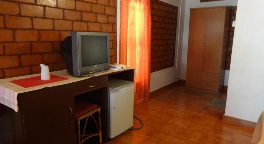 Варкала: Hill View Beach Resort