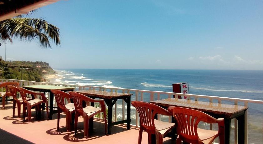 Варкала: Hill View Beach Resort