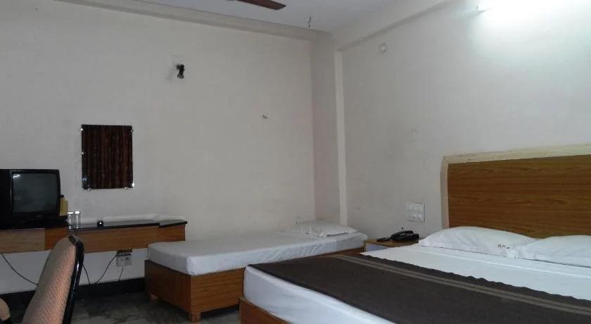 Тирупати: Hotel Bhimas Paradise
