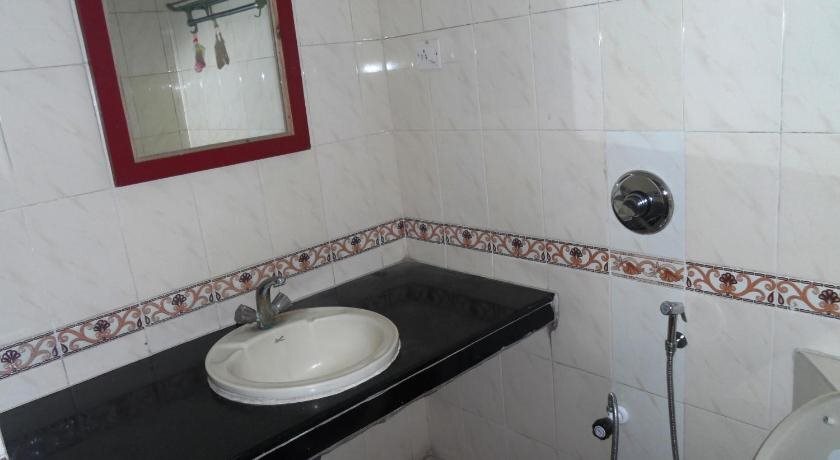 Тирупати: Hotel Bhimas Paradise