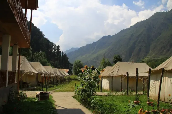 Сонамарг: Wilderness Camps Sonmarg