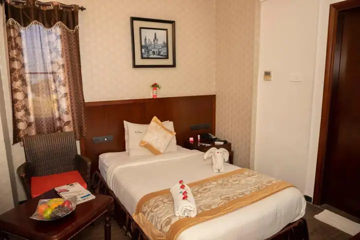 Соманур: Vits By Spree Hotels Le Pebble