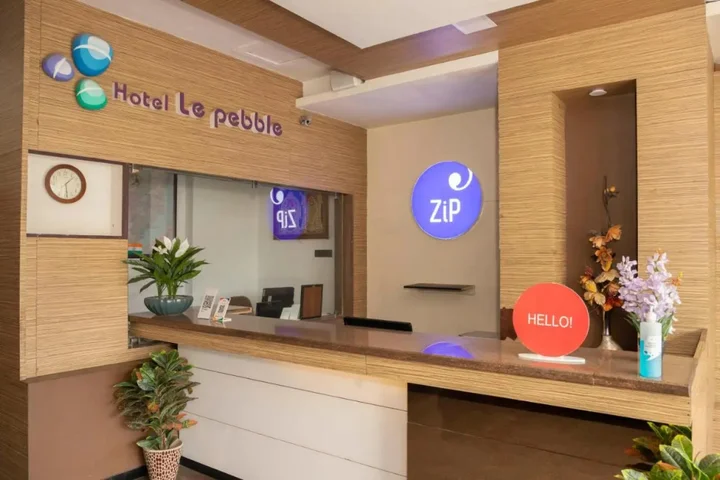 Соманур: Vits By Spree Hotels Le Pebble