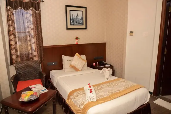 Соманур: Vits By Spree Hotels Le Pebble