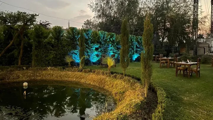 Шринагар: Lake Avenue