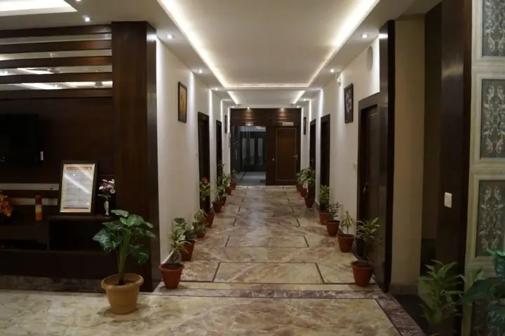 Агра: Optimum Tara Palace
