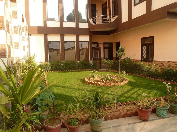 Агра: sukoon homestay