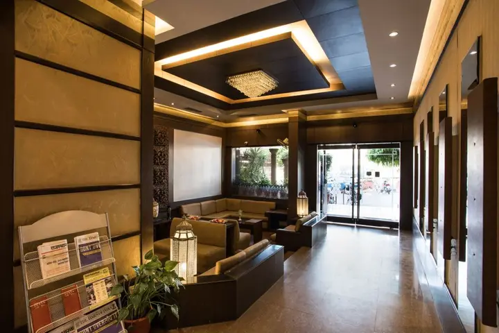 Кота: Hotel Surya Royal