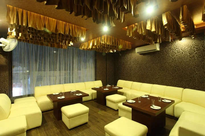 Кота: Hotel Surya Plaza