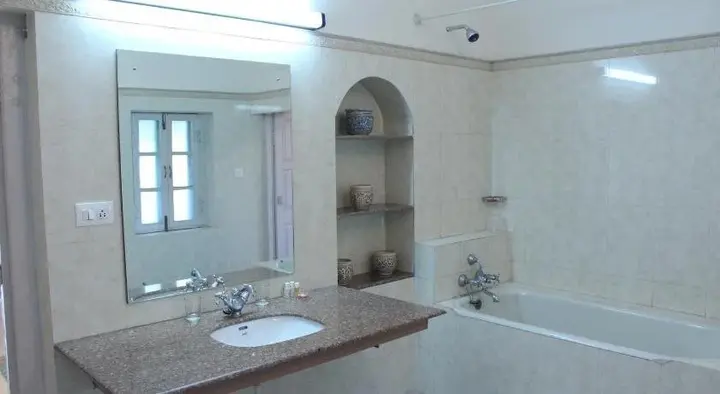Кота: Brijraj Bhawan Palace Hotel
