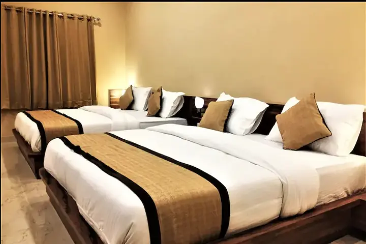 Кота: Hotel Bharat