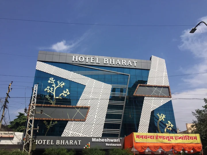 Кота: Hotel Bharat