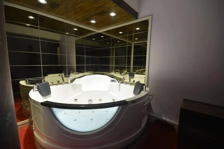 Ахмедабад: Hotel Salute
