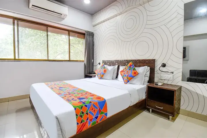 Пуна: FabHotel Rajdhani I