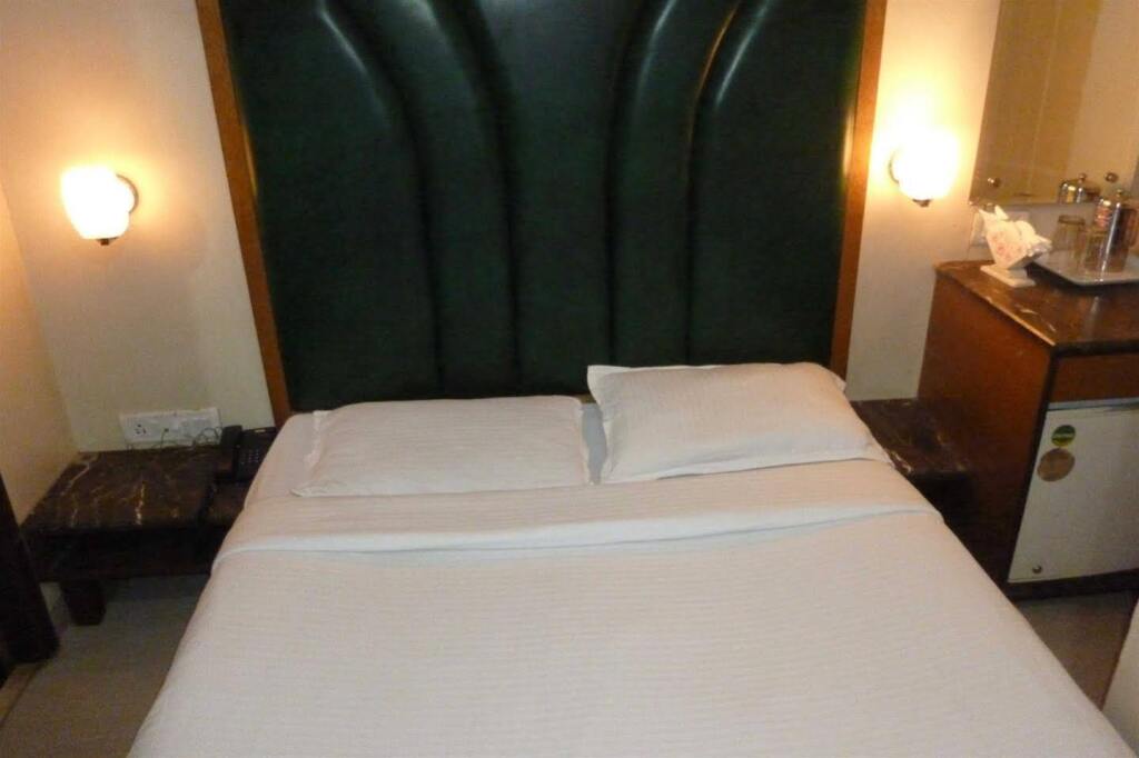 Мумбаи: Hotel Park Shilton