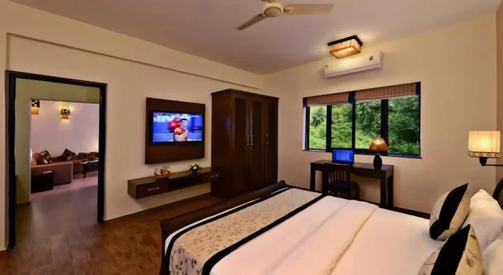 Арпора: La Sunila Suites & Villas by WSI