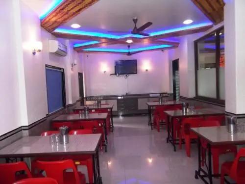Пуна: Hotel Raj