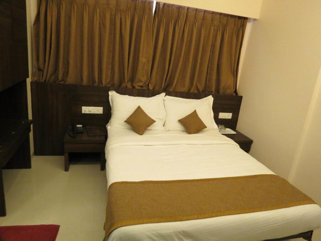 Олд-Махабалешвар: Hotel Sunny International