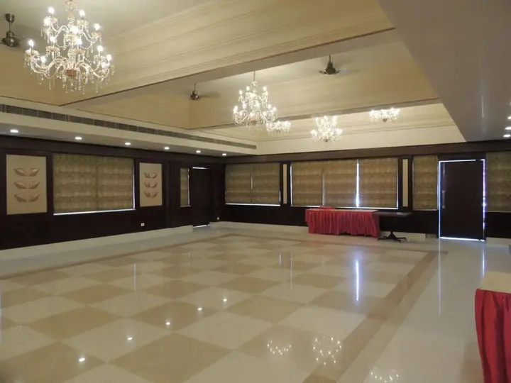 Варанаси: Diamond Hotel