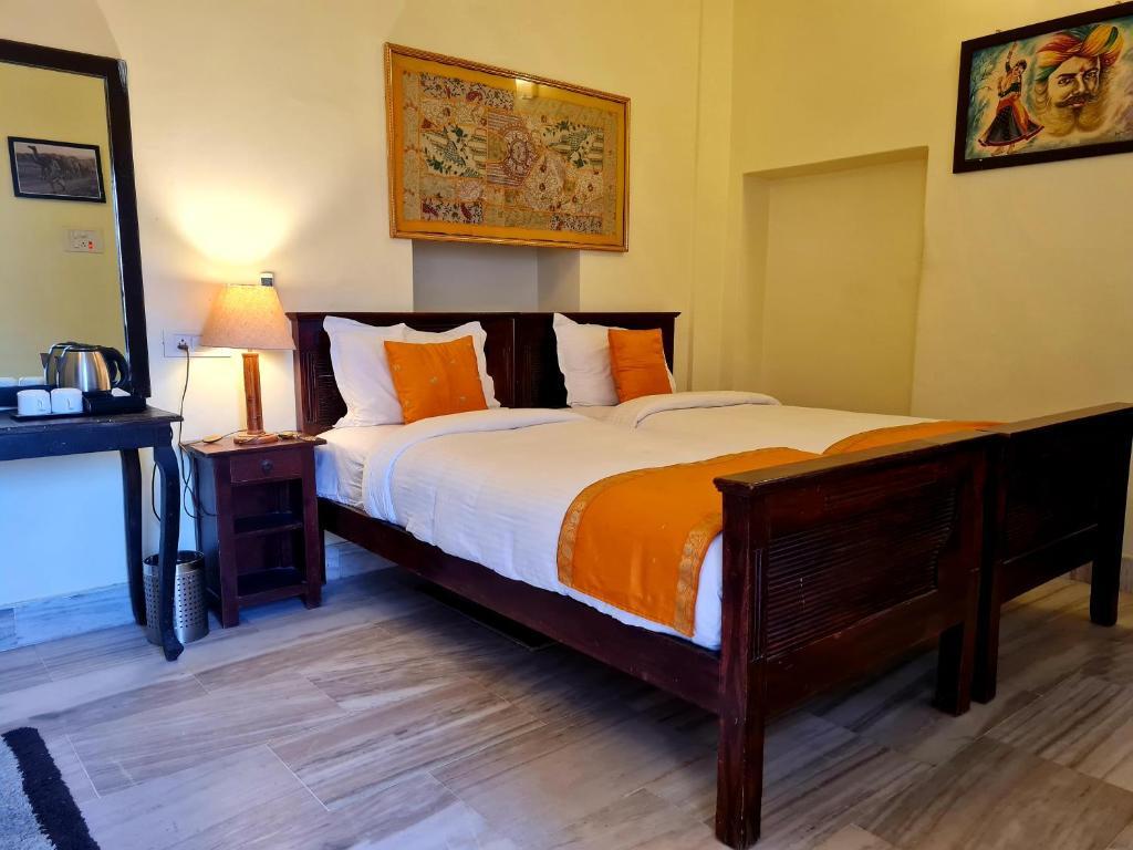 Джайсалмер: Hotel Shahi Garh