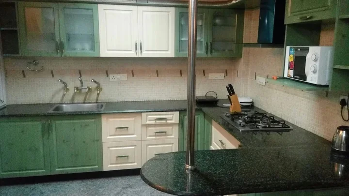 Бангалор: Lake Habitat Serviced Apartments