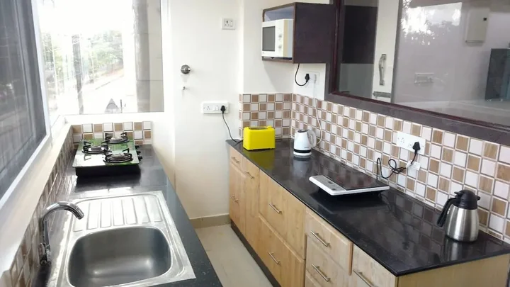 Бангалор: Lake Habitat Serviced Apartments