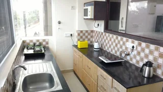 Бангалор: Lake Habitat Serviced Apartments