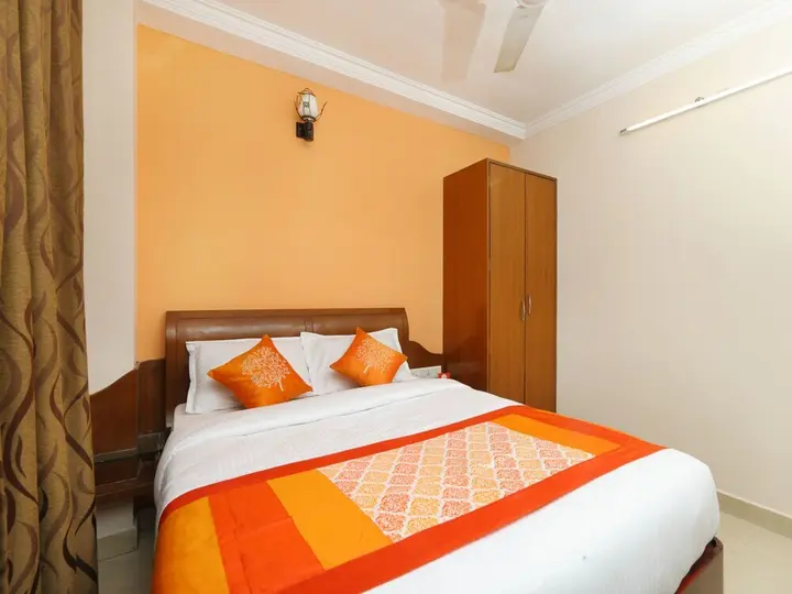 Ченнаи: OYO 15963 City Manor