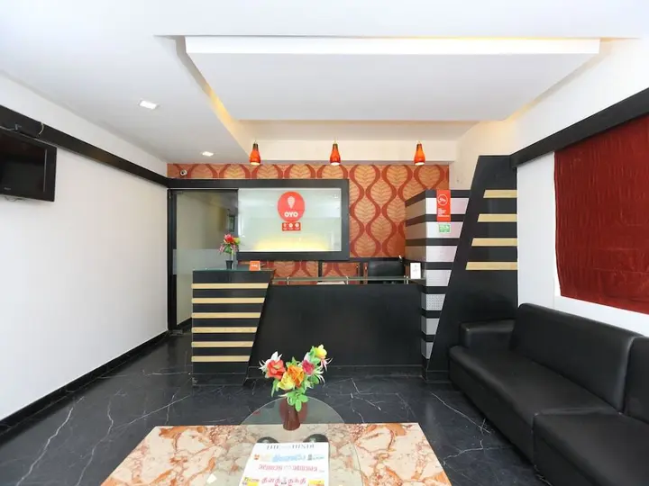 Ченнаи: OYO 15963 City Manor