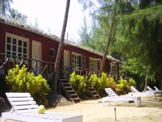 Карвар: Majali Beach Resorts